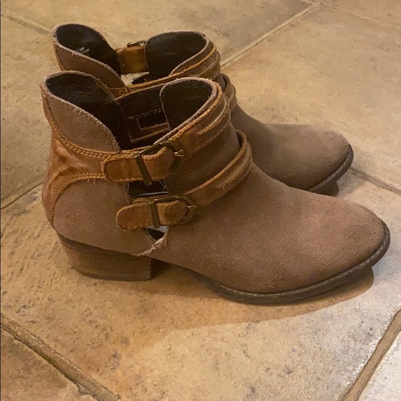 Booties - Picture 2 of 4